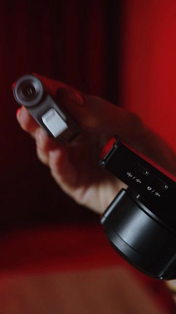 ASMR-распаковка DJI Ronin RS 5